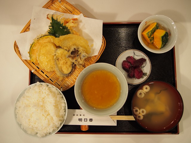 天ぷら盛合せ定食